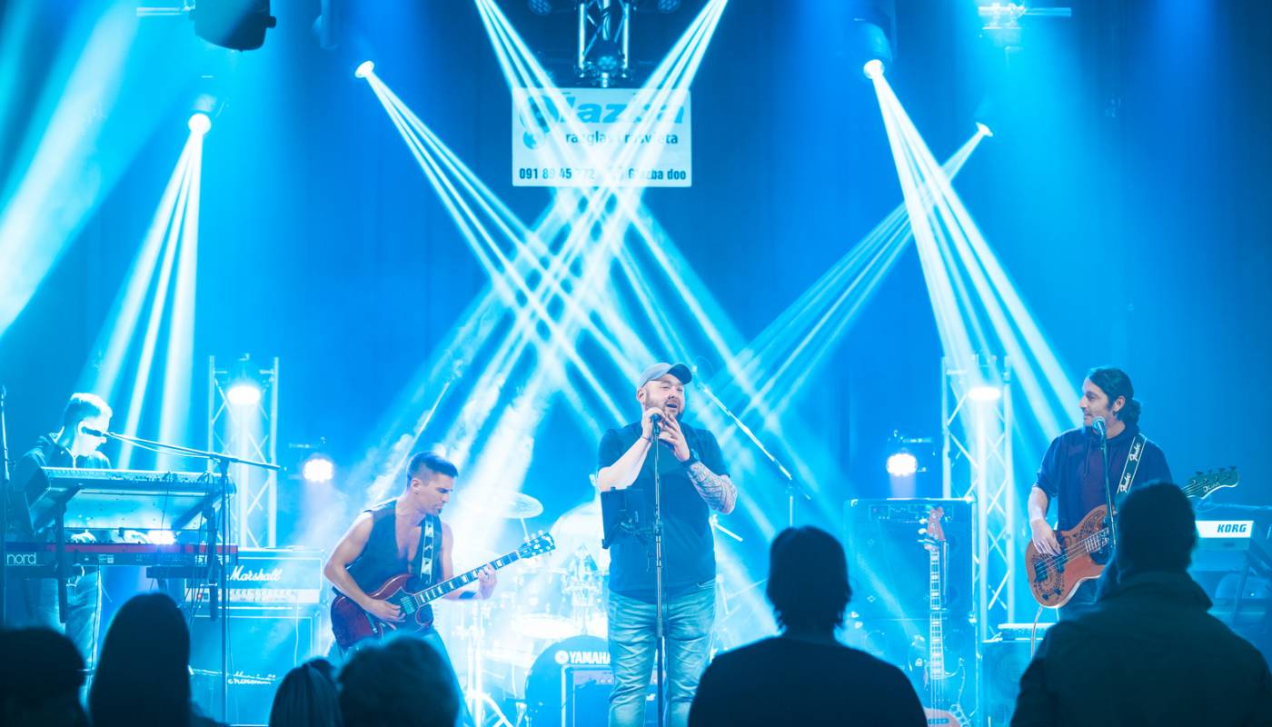 Humanitarni koncert, Daj 5 za gladnu djecu svijeta - Delnice